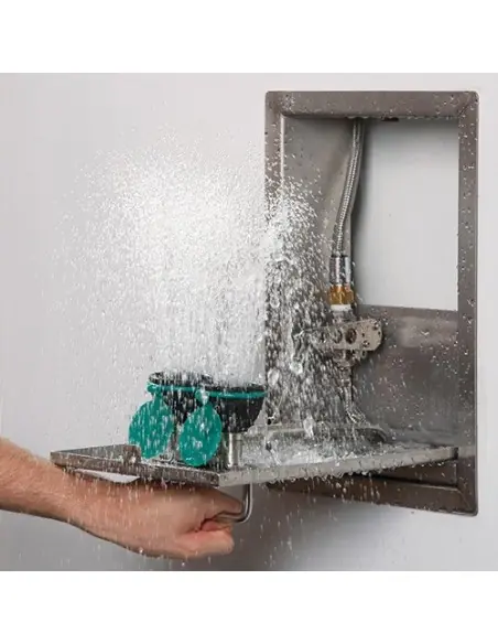 Inclusive safety shower valve in stainless steel cabinet - PremiumLine - BR 285 095 | B-Safety | Philippopoulos s.a.